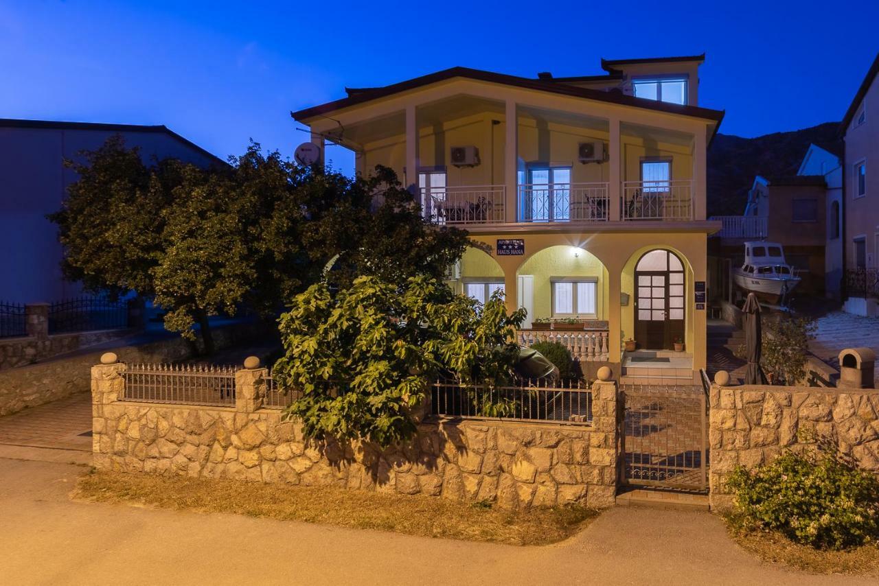 Apartmenthaus Hana Karlobag Exterior foto